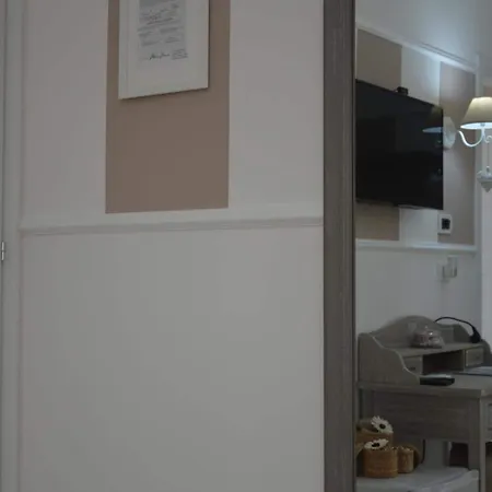 Ca Dei Nobili Bed & Breakfast Janov